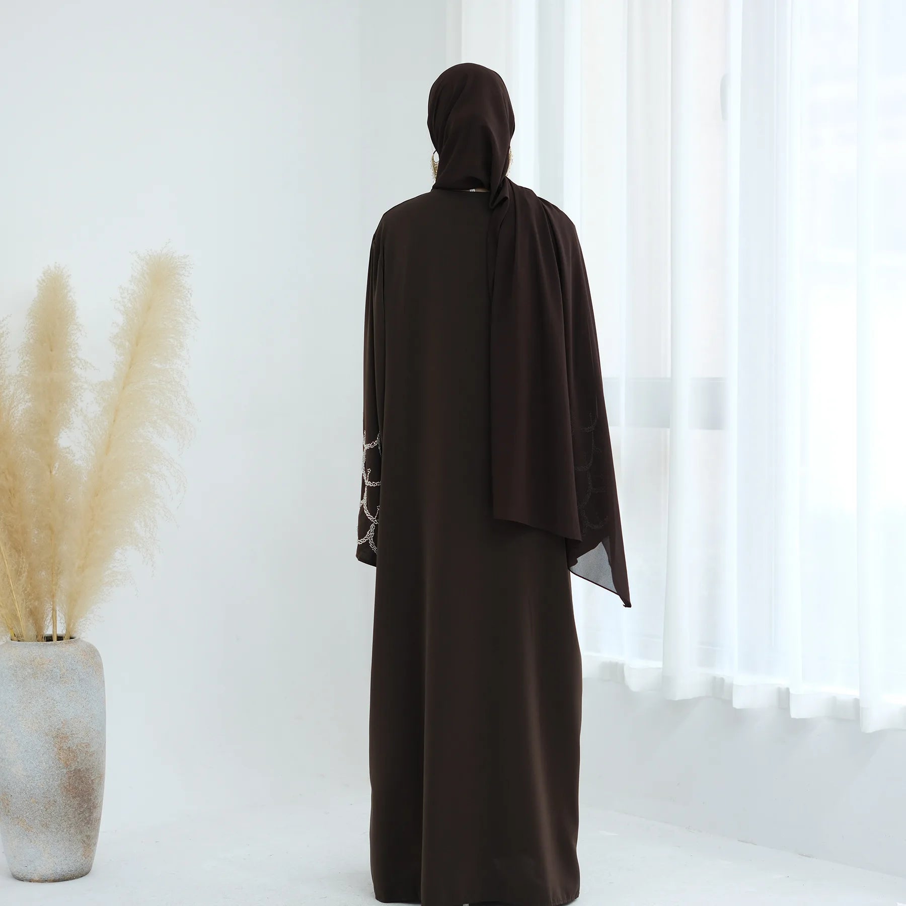 2025 Middle Eastern Islam Outfit for Muslim Women Luxury Dubai Modest Abaya Dress Eid Arabic Cardigan Plain Turkey Kaftan Robe