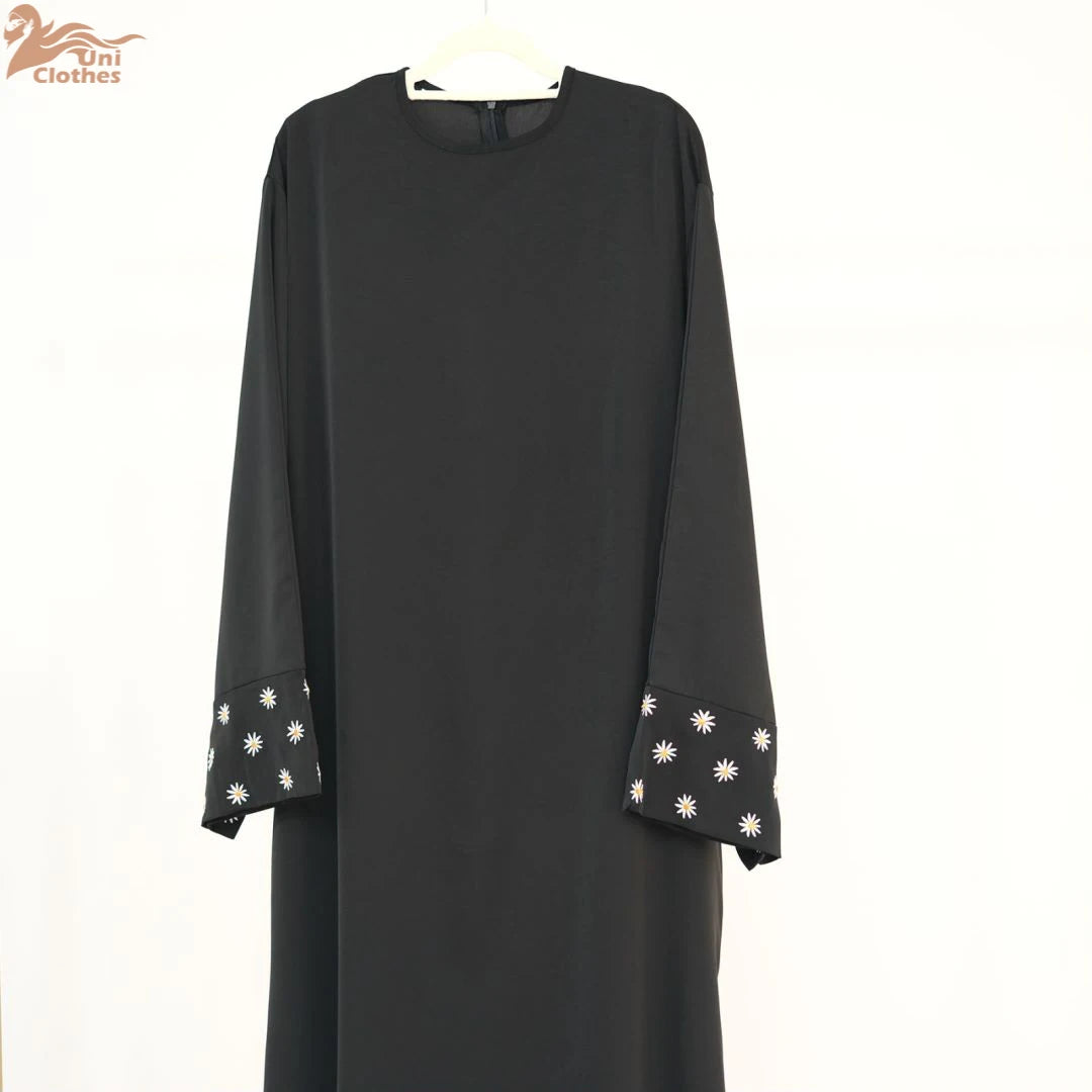 2025 Daisy Embroidery Muslim Modest Dress for Women Eid Saudi Arabia Dubai Abaya Luxury Islam Turkey Holiday Party Jalabiya Robe