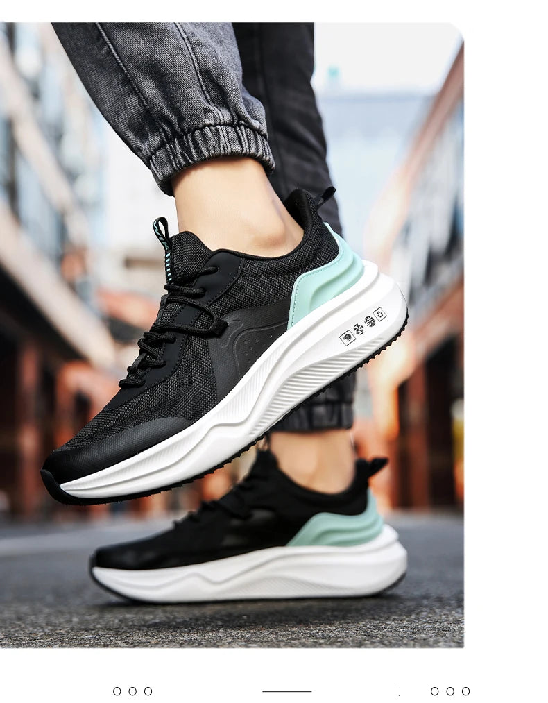 Men's All-Season Soft-Sole Canvas Shoes – Stylish & Trendy Design, Durable, Non-Slip, and Breathable Fabric. Ideal for Daily Wea