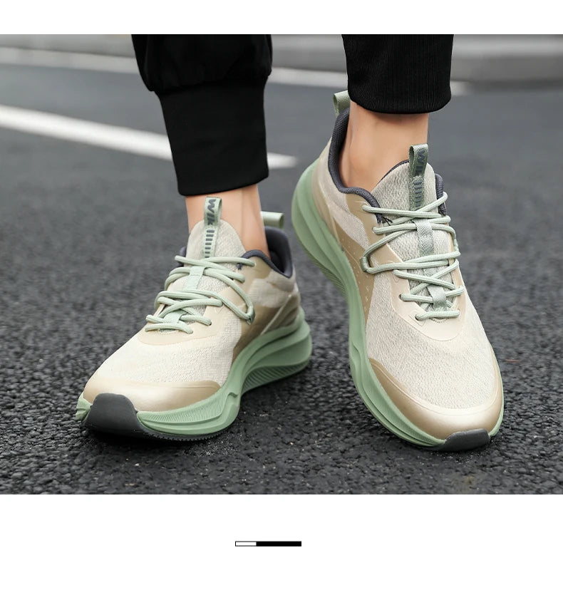 Men's All-Season Soft-Sole Canvas Shoes – Stylish & Trendy Design, Durable, Non-Slip, and Breathable Fabric. Ideal for Daily Wea