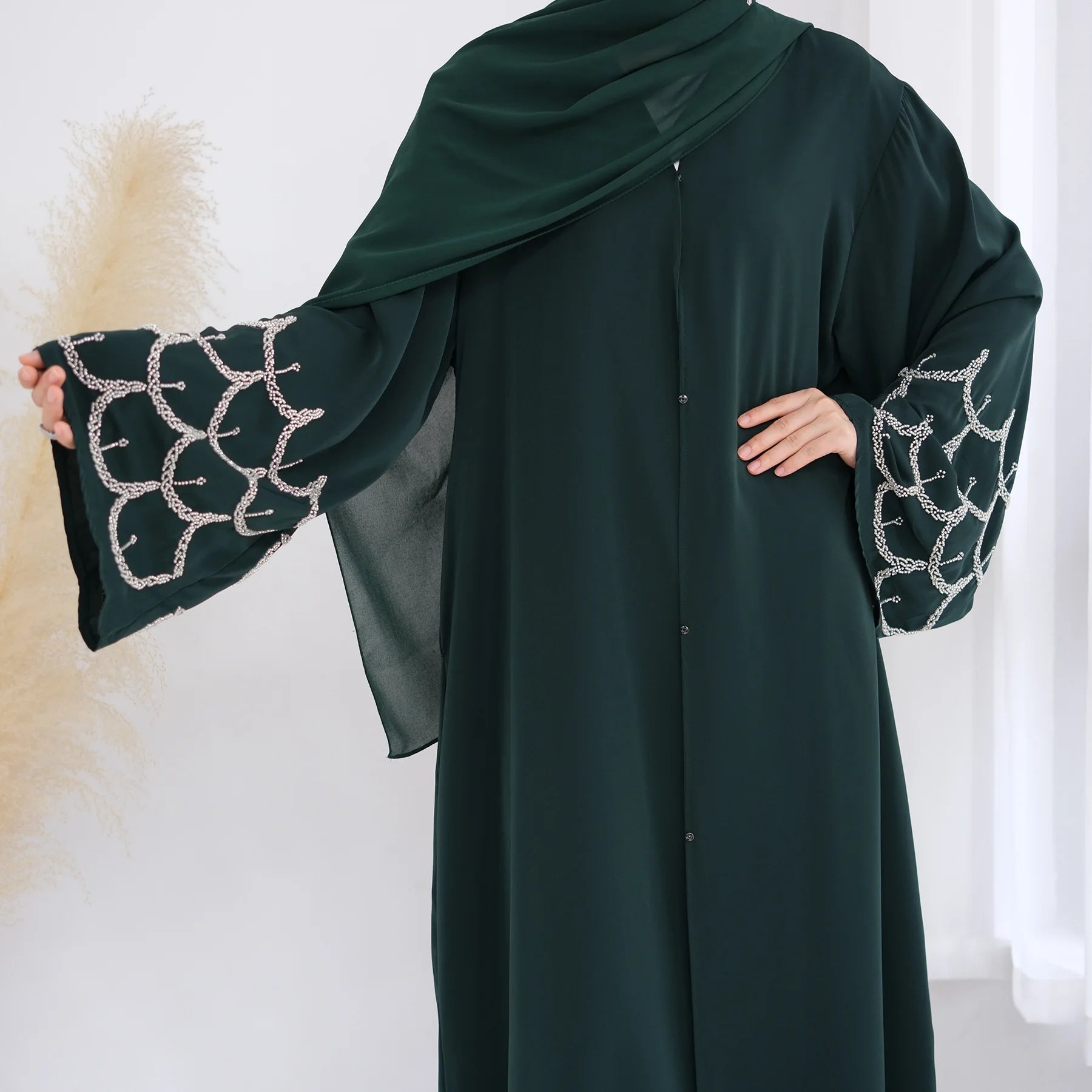 2025 Middle Eastern Islam Outfit for Muslim Women Luxury Dubai Modest Abaya Dress Eid Arabic Cardigan Plain Turkey Kaftan Robe