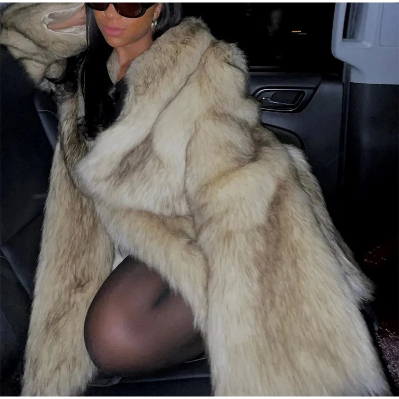 Winter Women Luxury Faux Fur Coats Fashion Long Sleeve Lapel High Street Oversize Jackets Chic New Thick Warm Ladies Outerwears