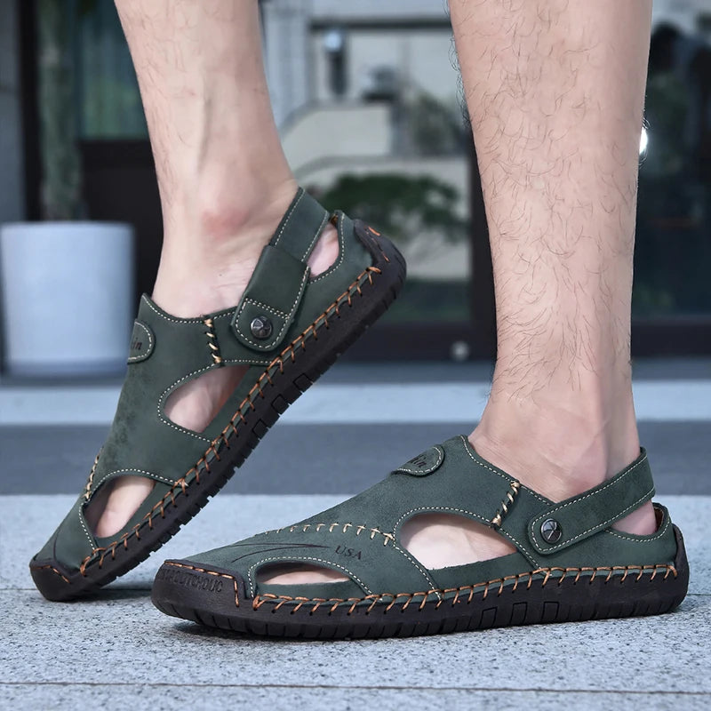 New Handmade Summer Sandals Men Breathable Leather Shoes Man Outdoor Men Sandals Antiskid Beach Sandals Hollow Shoes Fashion