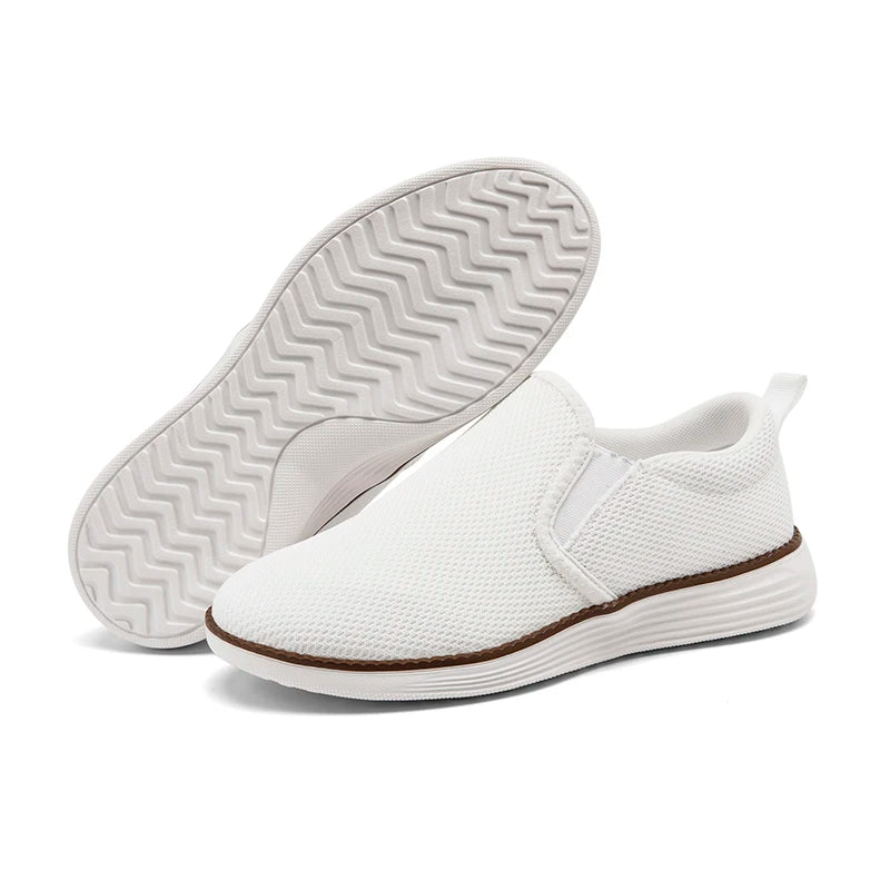 Breathable Mesh Men's Canvas Shoes Ultralight Comfortable Casual Sneakers Slip-on Vulcanized Shoe Soft Sole Male Flats Loafers